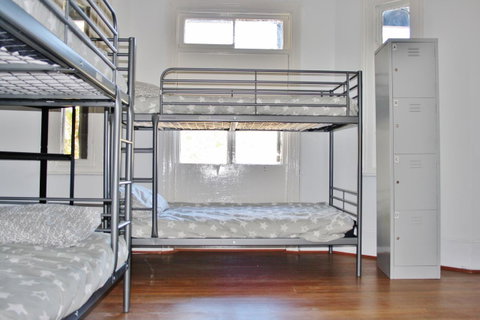 The Hive Hostel - Traveler Friendly, Passport Only - Holiday Cairns 36