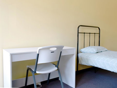 Billabong Backpackers Resort - Holiday Cairns 4
