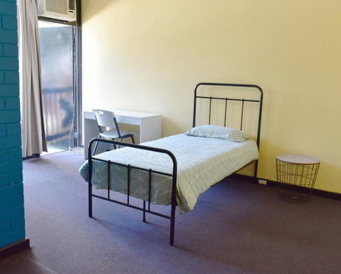 Billabong Backpackers Resort - Holiday Cairns 5