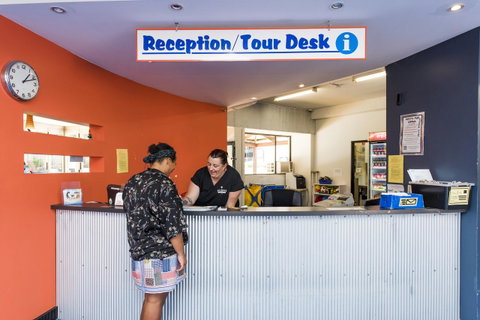 Billabong Backpackers Resort - Holiday Cairns 18