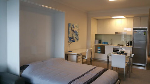 188 Apartments - Holiday Cairns 9