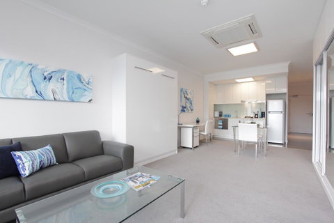 188 Apartments - Holiday Cairns 43