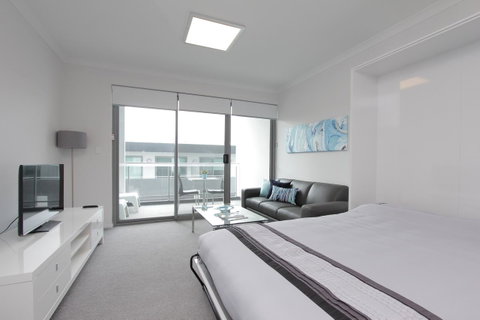 188 Apartments - Holiday Cairns 38