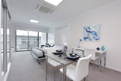 188 Apartments - Holiday Cairns 34