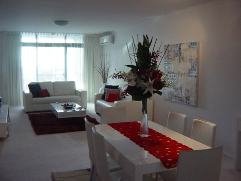 188 Apartments - Holiday Cairns 3