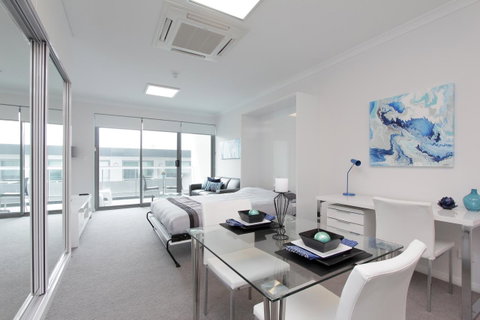 188 Apartments - Holiday Cairns 5
