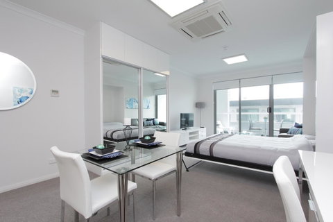 188 Apartments - Holiday Cairns 35