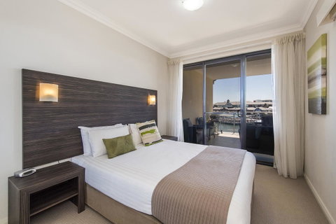 Dolphin Quay Apartments - Holiday Cairns 29
