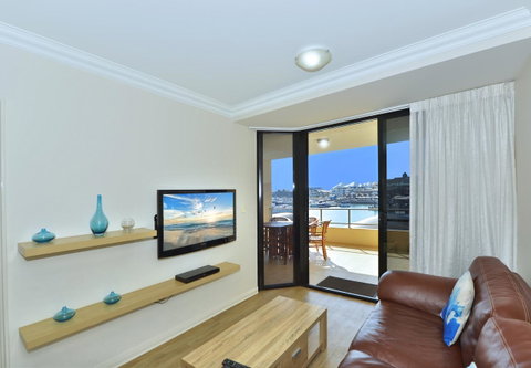 Dolphin Quay Apartments - Holiday Cairns 11