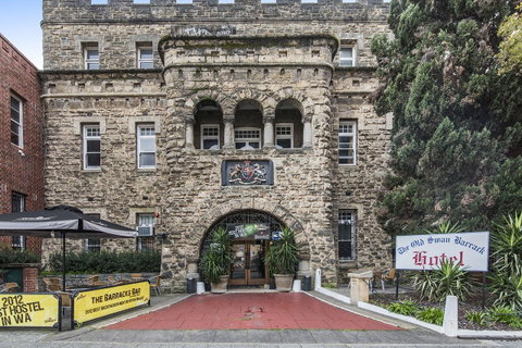 The Old Swan Barracks - Holiday Cairns 35