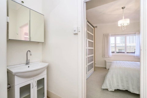 Light Bright, Quality River Views! Free Parking - Holiday Cairns 20