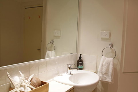 WESTEND CBD PERTH-ULTIMATE LOCATION - Holiday Cairns 20