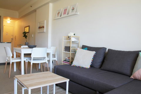 WESTEND CBD PERTH-ULTIMATE LOCATION - Holiday Cairns 3