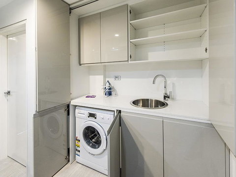 South Perth Deluxe Apartment - Holiday Cairns 34