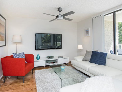 South Perth Deluxe Apartment - Holiday Cairns 35
