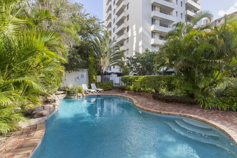 High Tor Apartment 135 - Holiday Cairns 3