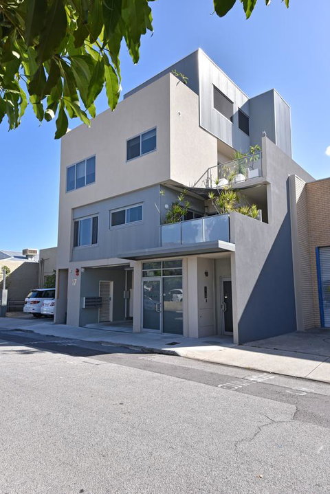 Short Stay Apartment In Perth City 1703 - Holiday Cairns 17