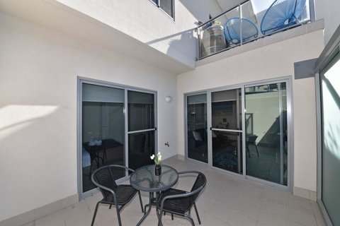 Short Stay Apartment In Perth City 1703 - Holiday Cairns 16