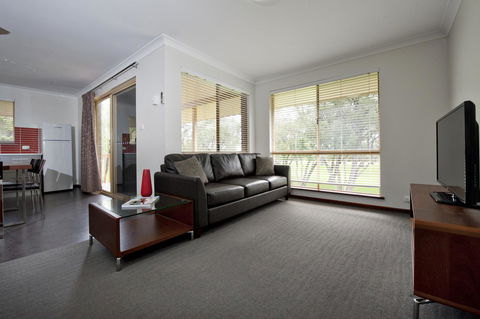 Mandalay Holiday Resort And Tourist Park - Holiday Cairns 8
