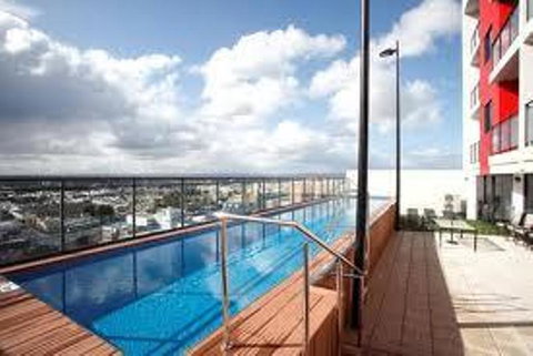 Astra Apartments Perth - Zenith - Holiday Cairns 0