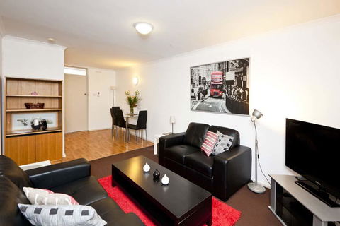 Cunningham Terrace 8 - Holiday Cairns 8