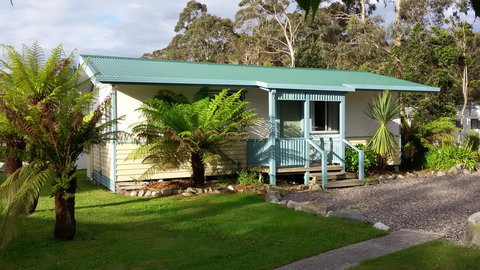 Strahan Retreat Holiday Park - Holiday Cairns 7