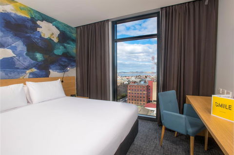 Ibis Styles Hobart - Holiday Cairns 27