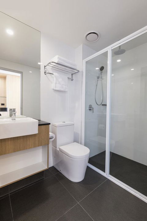 Ibis Styles Hobart - Holiday Cairns 11