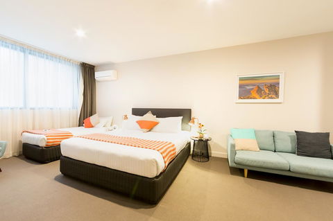 Customs House Hotel - Holiday Cairns 34