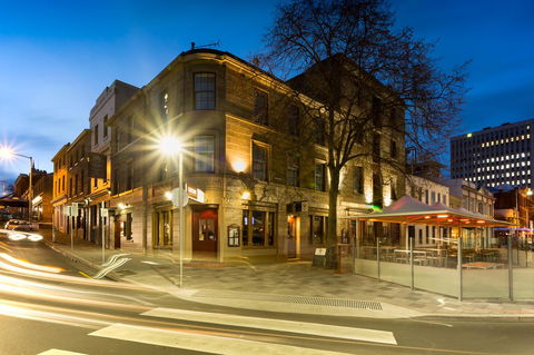 Customs House Hotel - Holiday Cairns 0