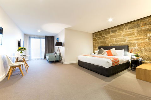 Customs House Hotel - Holiday Cairns 6
