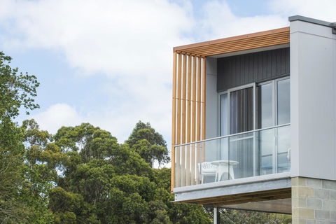 Rosevears Riverview Hotel - Holiday Cairns 25