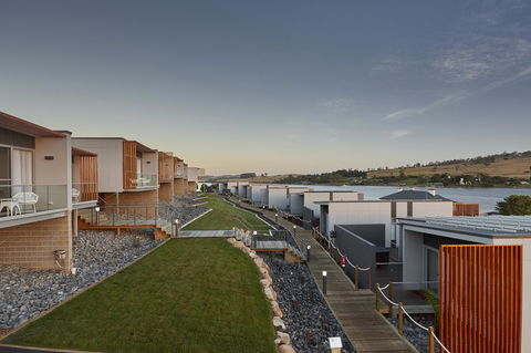 Rosevears Riverview Hotel - Holiday Cairns 15