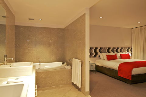 Zero Davey Boutique Apartment Hotel - Holiday Cairns 3