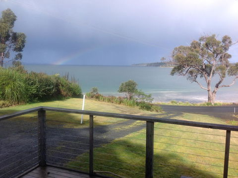 Summertime Cottage - Holiday Cairns 38