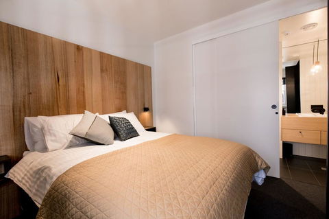 105 Mac Unique Apartments - Holiday Cairns 8