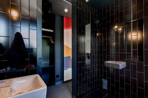 105 Mac Unique Apartments - Holiday Cairns 14
