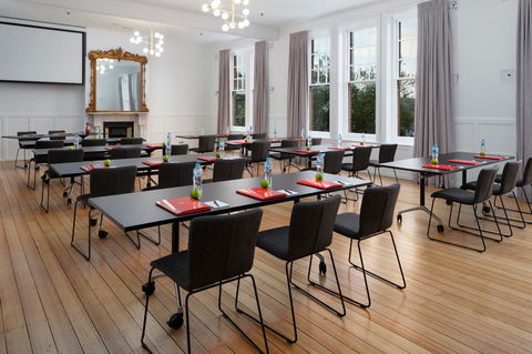 Rydges Hobart - Holiday Cairns 23