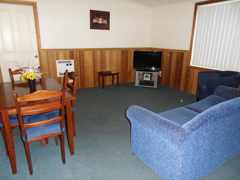 Driftwood Strahan Villas - Holiday Cairns 16