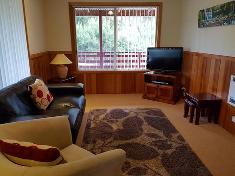 Driftwood Strahan Villas - Holiday Cairns 13
