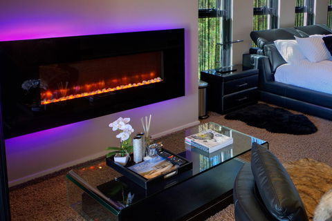 Amare Beachside Luxury - Holiday Cairns 0