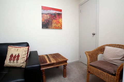 Richmond Coachmans Rest - Holiday Cairns 19