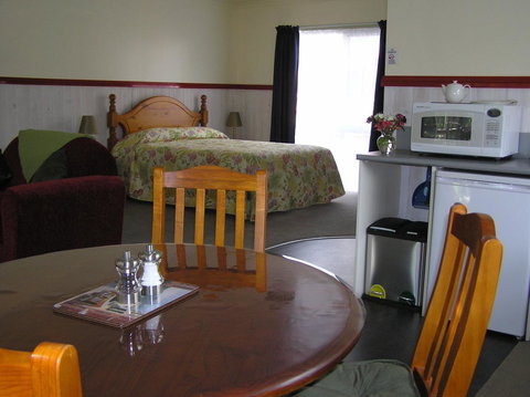The Crays Accommodation - Holiday Cairns 35