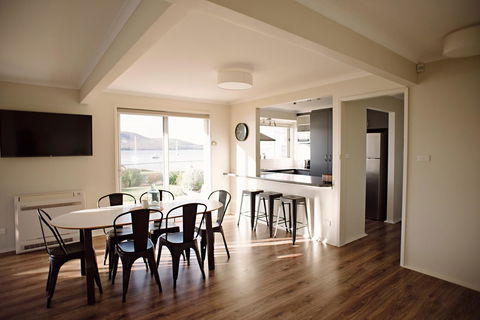 The Holiday Home People - Holiday Cairns 7