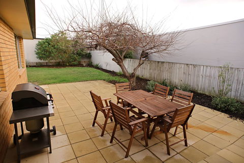 The Holiday Home People - Holiday Cairns 1