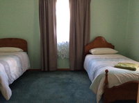 Book Ross Accommodation Vacations Holiday Cairns Holiday Cairns
