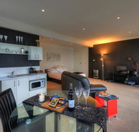 Sheer Pleasure Accommodation - Holiday Cairns
