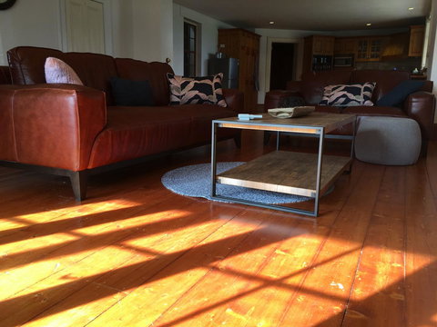 CLAYFIELD HOMESTEAD - Rustic Country Accommodation - Holiday Cairns 3