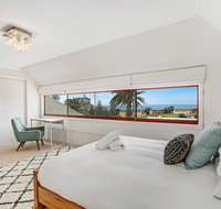 Newcastle Executive Homes - Oceanview Terrace - Holiday Cairns
