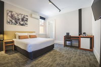 Book Regents Park Accommodation Vacations Holiday Cairns Holiday Cairns
